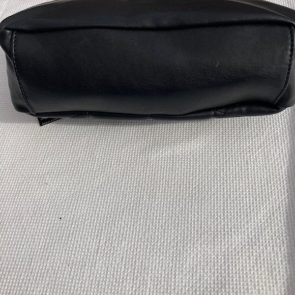 Lot of 3 XOXO Handbags – NWT $25 - Picture 9 of 13